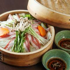 素材にこだわった「和」を中心とした創作料理