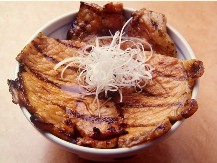 十勝豚丼 いっぴん 北10条店 東区役所前/元町/和食 | ヒトサラ 十勝豚丼 いっぴん 北10条店 東区役所前/元町/和食 | ヒトサラ