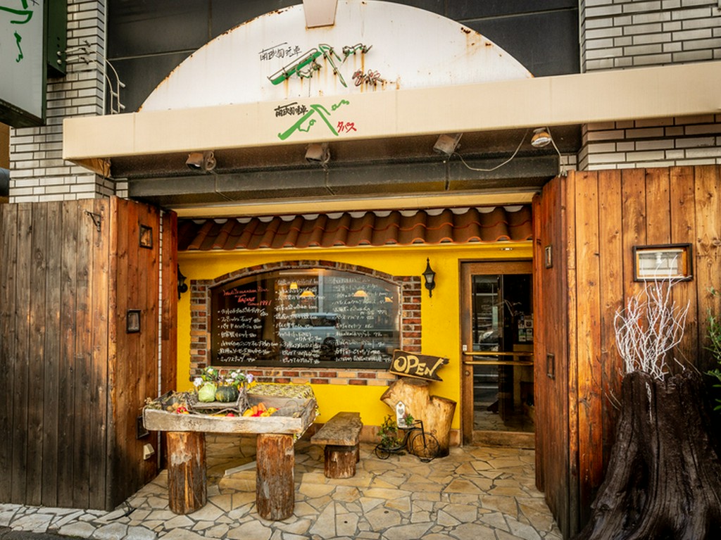 南ヨーロッパの田舎をイメージした佇まい