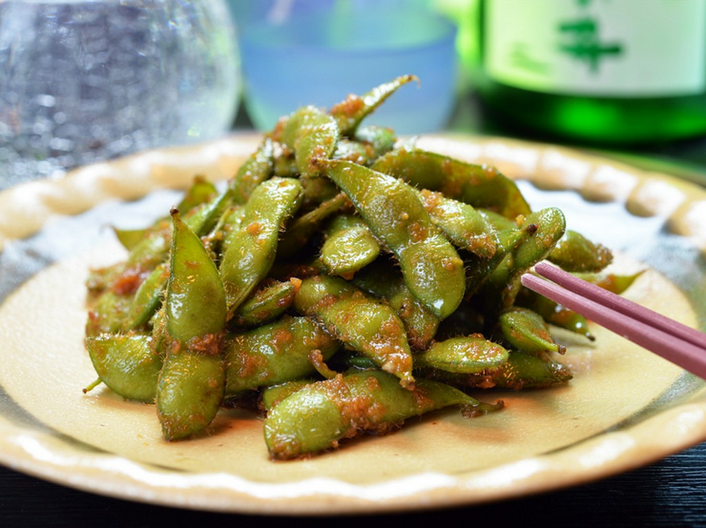 ビールのお共に最適！＜枝豆のにんにく醤油炒め＞