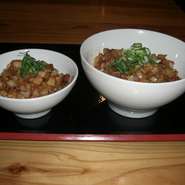 300円/580円(税込)