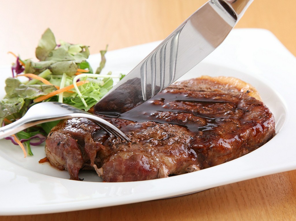 やごろう豚ステーキ（鹿児島黒豚）