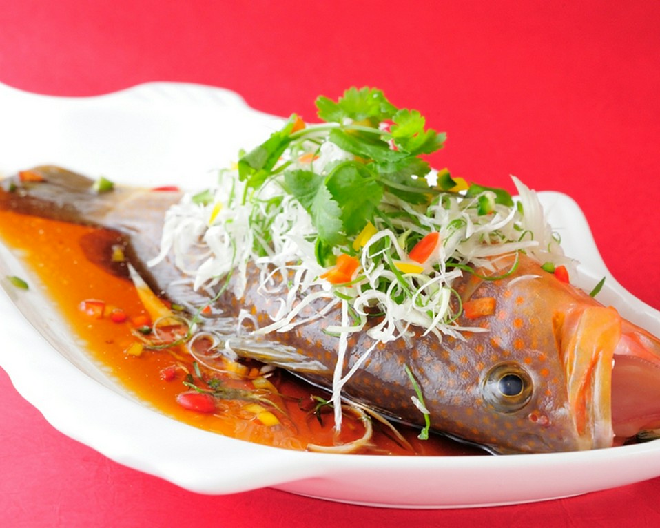 お魚の香港風醤油蒸し