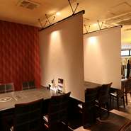 1名様～４名様用テーブル席です