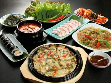 2〜12名様【常陸牛＆韓国料理】女子会コース ※火・水・木限定