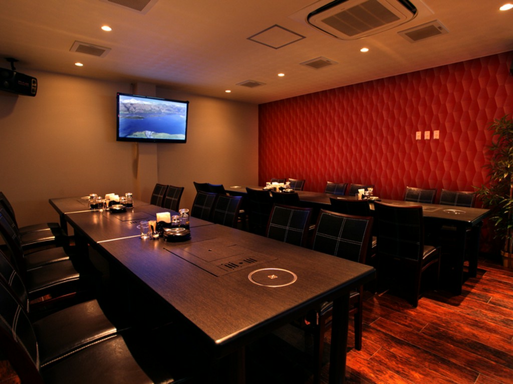 ２５名様以上のご予約で貸切可（金曜日、土曜日を除く）