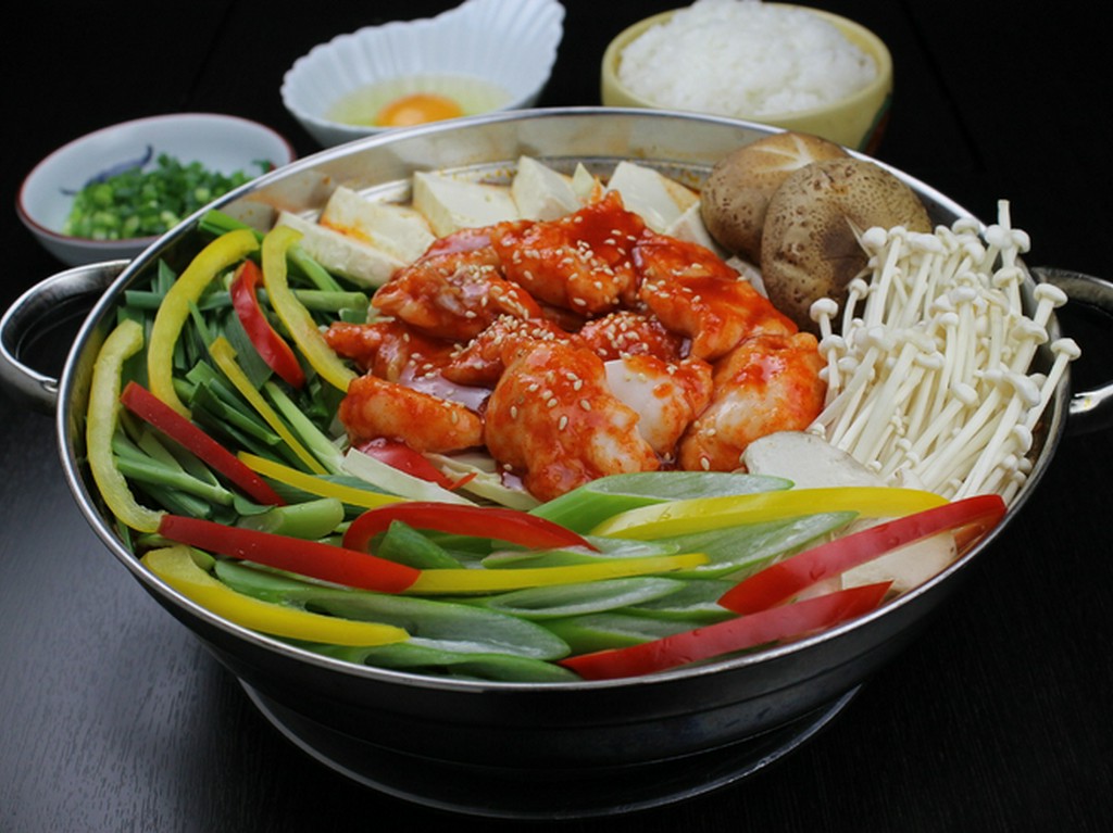 ホルモン鍋（大）　Giblets Hot Pot ( L)