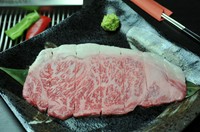 腰（ロイン）に近い部位のロース
Loin adjacent to the lumbar region