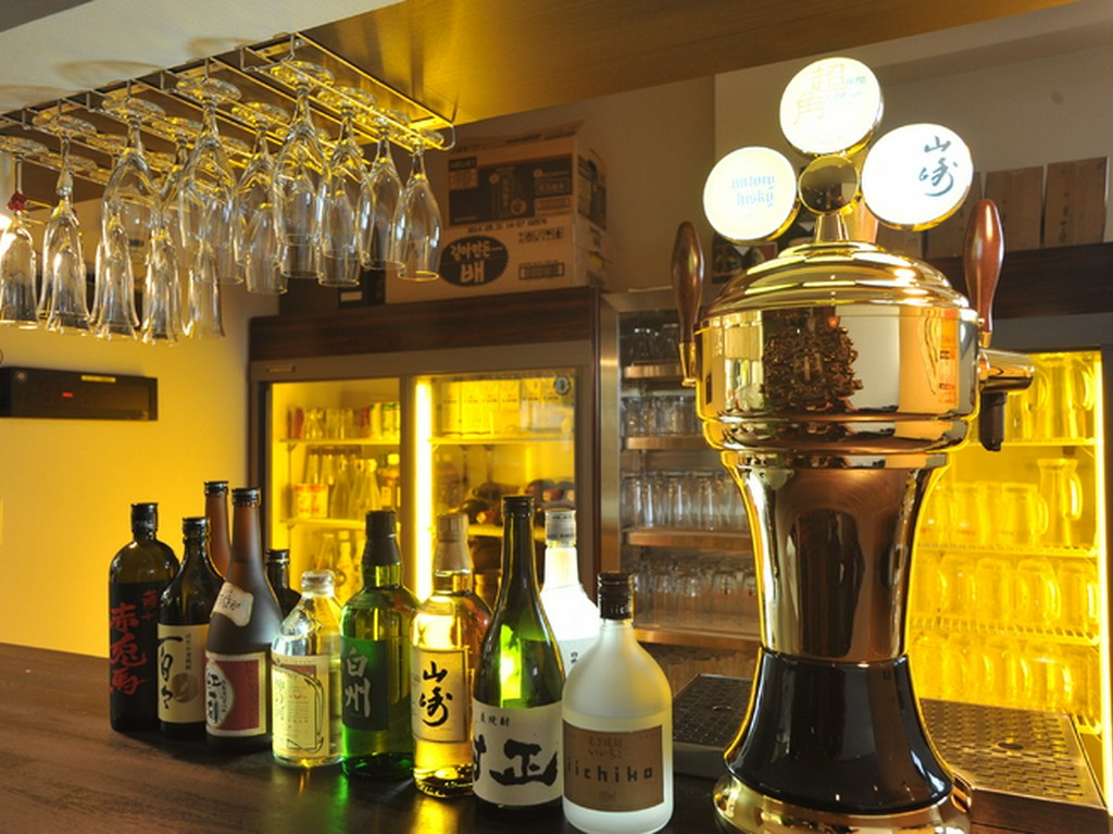 特注の角ハイボールタワー「ゼウスサーバー」を導入！