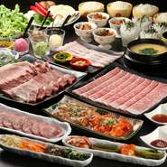  常陸牛焼きシャブ、常陸牛特上盛り、ホルモン盛り等、当店の推しメニューが味わえるイチオシコース。 