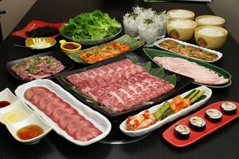 常陸牛がついたお手軽焼肉コース。