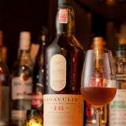 シングルモルトのなかでもとくに人気の銘柄です。長期成熟せさたこの味をぜひおためしください。