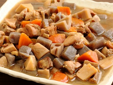 本日のおばんざい「筑前煮」