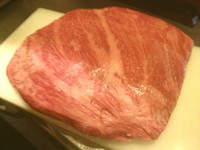 飛騨牛、極上肉”ザブトン”　とろけるような味わい、是非ご賞味ください