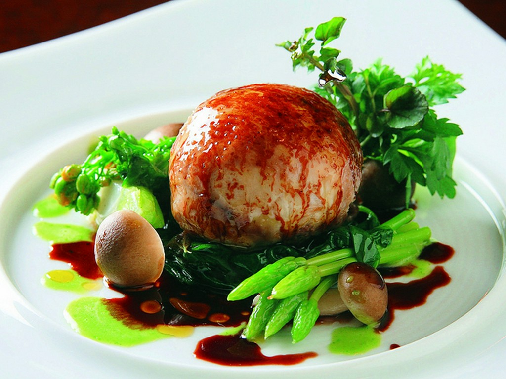 独創的な料理の数々は他では味わう事の出来ない料理ばかり！！