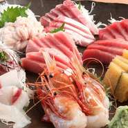 お客様のご要望にお応えしますのでご来店の際に、お好みやご予算などをお聞かせください。