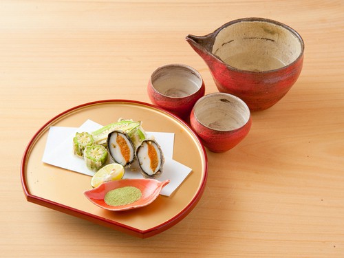 星おくらの天麩羅とホタテのうにはさみ揚げ