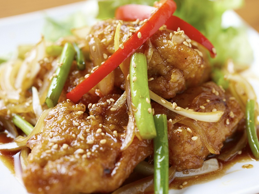 多彩な居酒屋メニューを美味しく食べられる店