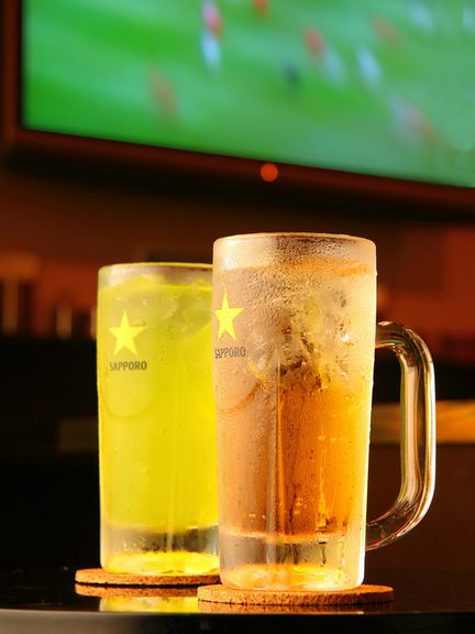 大型スクリーンでライブ感を味わえる　〜City倶楽部〜