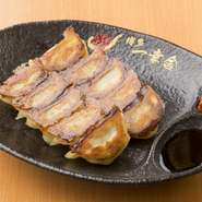 外はパリっと中はジューシー！　一口サイズですが、旨さが詰まった自信作！