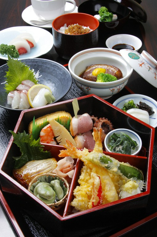 特製卓袱弁当2630円