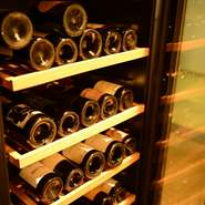 念に1回は現地に訪れてます。造り手と現地の風をお伝えできたらと思います。