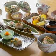 旬の食材に彩りを添える職人技。肩肘張らずに楽しめる日本料理