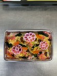 椎茸、おぼろ、錦糸卵、酢蓮根、人参、牛蒡、青菜、なまものなしの昔ながらのおすしです。各種お弁当のご飯の変更可能です。５食いじょうでお願いします。（プラス４３２円）