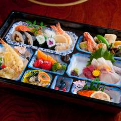 心を込めた『法事料理』　330×440mm