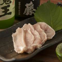 鶏好きが足繁く通う隠れ家【とりまる】