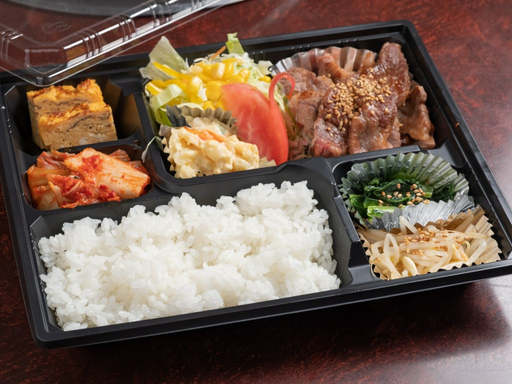 『カルビ弁当』お弁当承ります