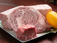 「とちぎ和牛」は、甘みがありながらもさっぱりとした肉質。当店自慢のお肉です。