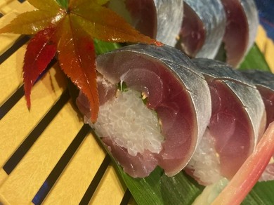 絶品！鯖ずし（汁付）