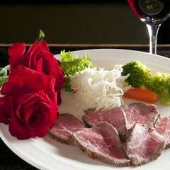 記念日には、ピアノ生演奏でサプライズ　