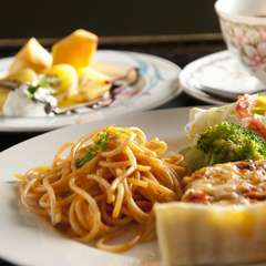 カウンターは、おひとりさまの特等席