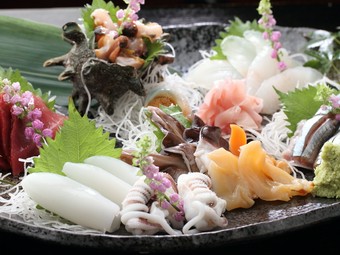 刺身盛り合わせ