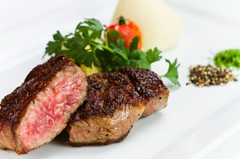 自社熟成ドライエイジングビーフステーキ　サーロイン150g