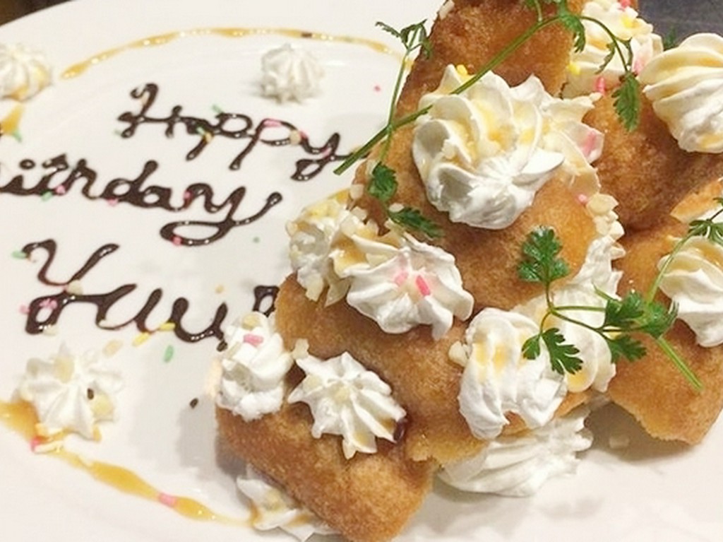 お誕生日等に!!うさぎ家ドーナツのネイキッドケーキ ※名前も書けます ※誕生日でない方は予約注文で1200円
