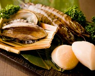 アワビ、ホタテ、車エビを全て食べたい方にお勧めのセットです。
