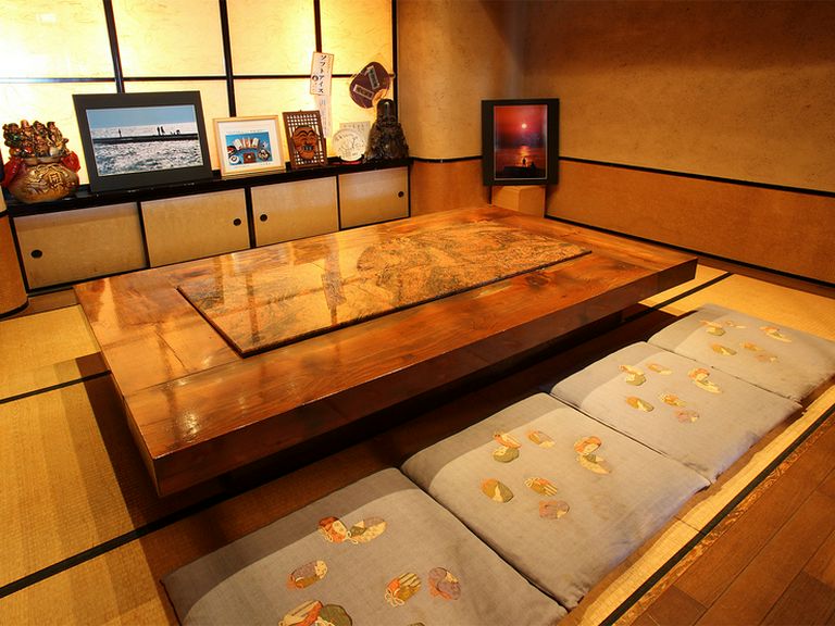 海が見えるお店で女子会。心も体も大満足!