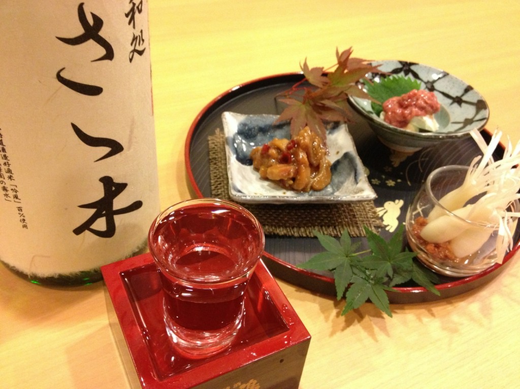 仕事帰りの「ちょい飲み」にも利用できるリーズナブルな価格設定