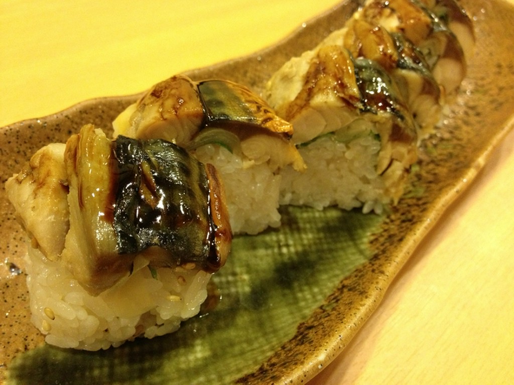 【和処　さゝ木】の看板メニュー『焼きサバの棒寿司』