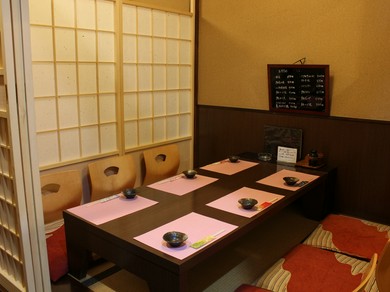 4名様前後の個室や、最大40名様の宴会広間まで各種ご用意