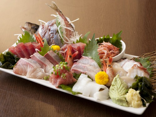 沼津漁港直送の新鮮魚介類が、思う存分味わえます！