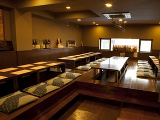 広々とした掘りごたつ席は最大40名様がお寛ぎ頂けます