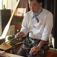 大洲市の歴史的な建築物「油屋」を活かした店作り