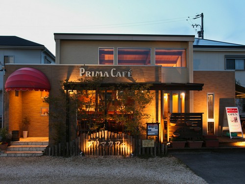ディナータイムも【プリマカフェ】