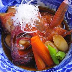 その日の食材で決まる『今日の煮魚（金目鯛の煮つけ）』
