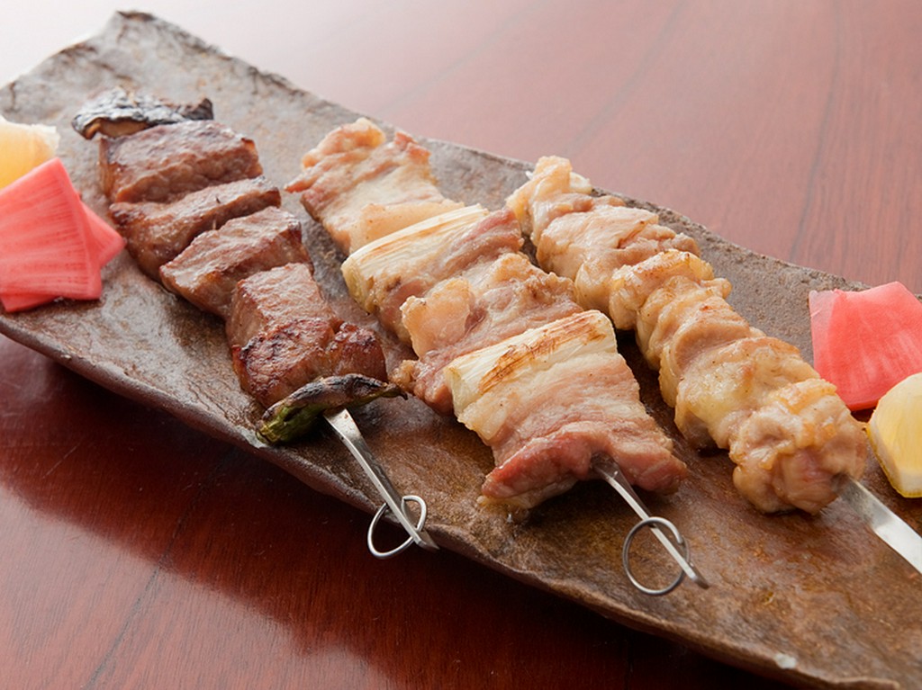 鶏串、豚葱串、牛串の『おすすめ串』
