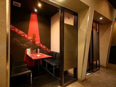 趣向を凝らした創作和食をたしなむ、大人のデートに